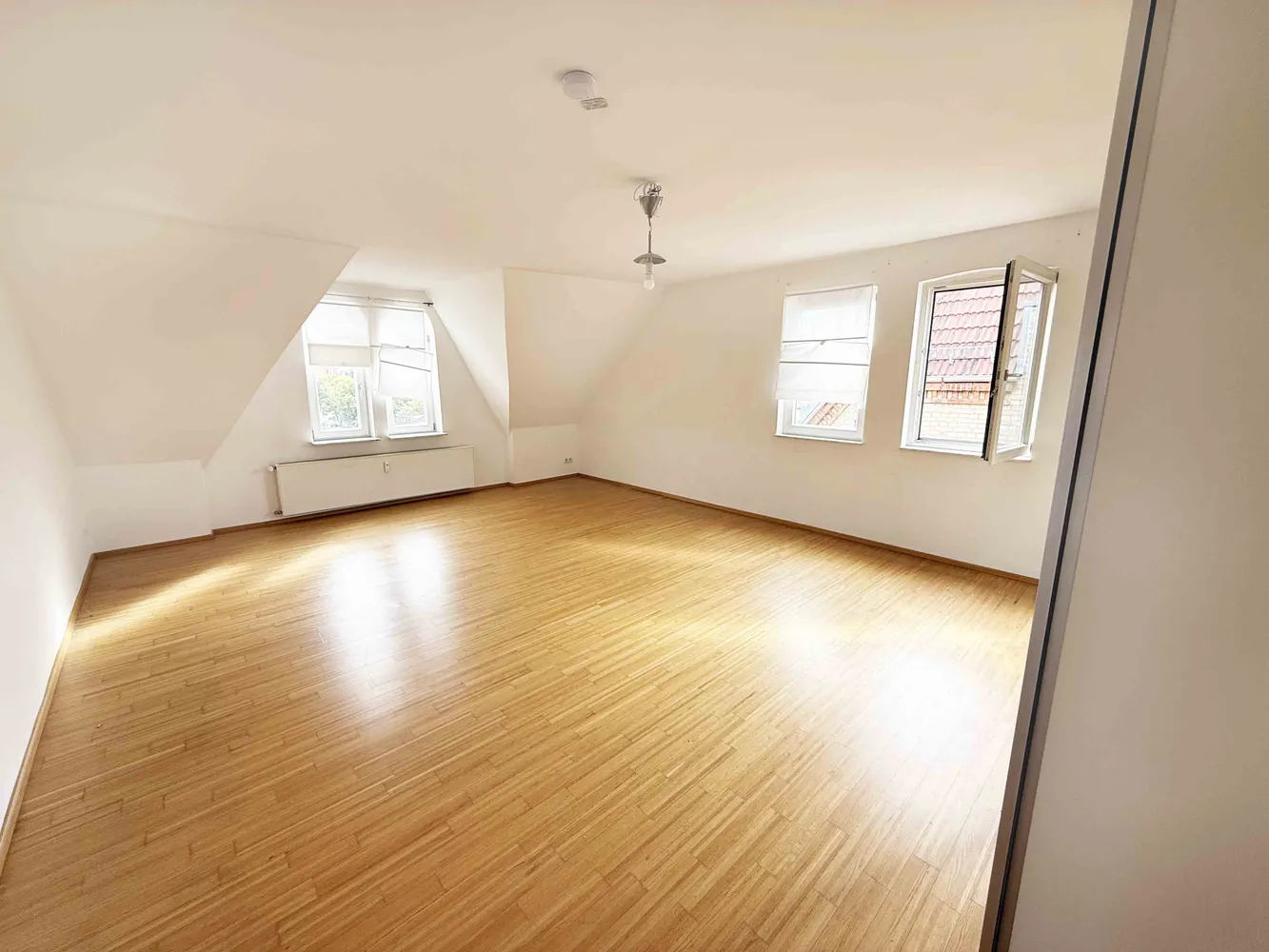 5 Zimmer Wohnung mit 183 m² in Stuttgart – Bild 7