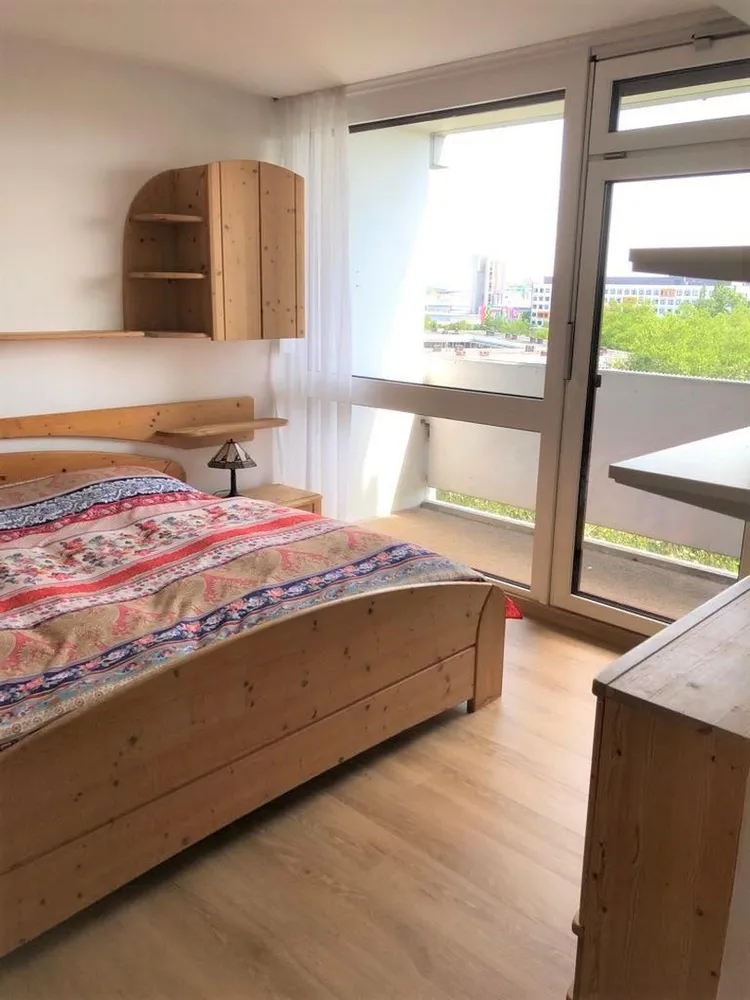 2 Zimmer Wohnung mit 67 m² in München – Bild 11
