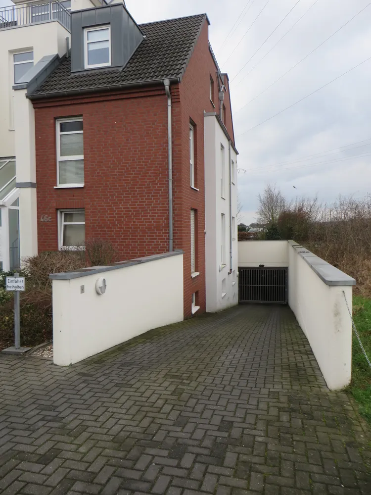 3 Zimmer Wohnung mit 80 m² in Neuss – Bild 2