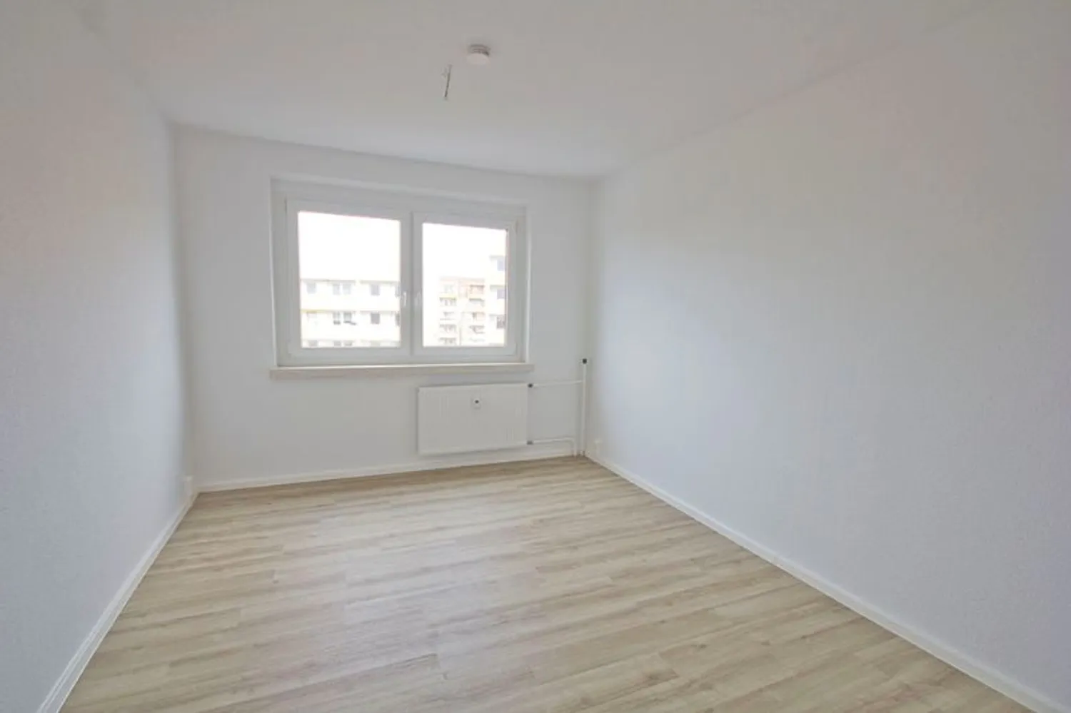 3 Zimmer Wohnung mit 69 m² in Halle (Saale) – Bild 2