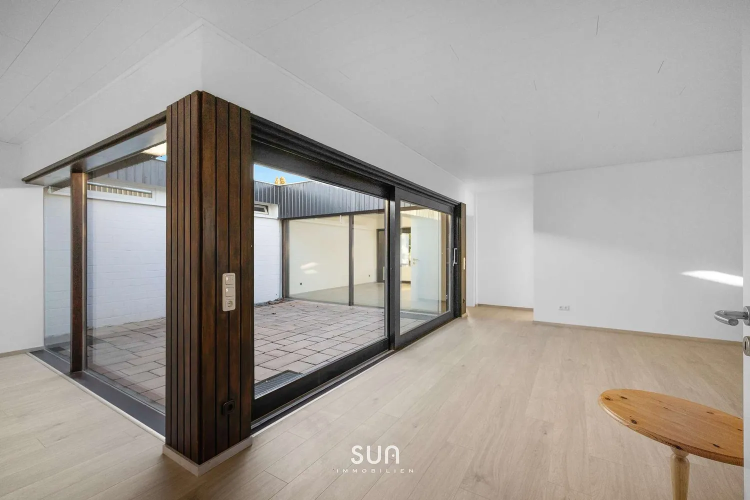 6 Zimmer Wohnung mit 244 m² in Mainz – Bild 7