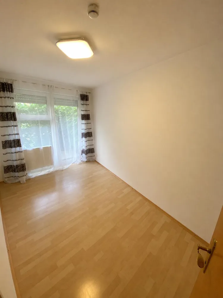 3 Zimmer Wohnung mit 44 m² in Regensburg – Bild 2