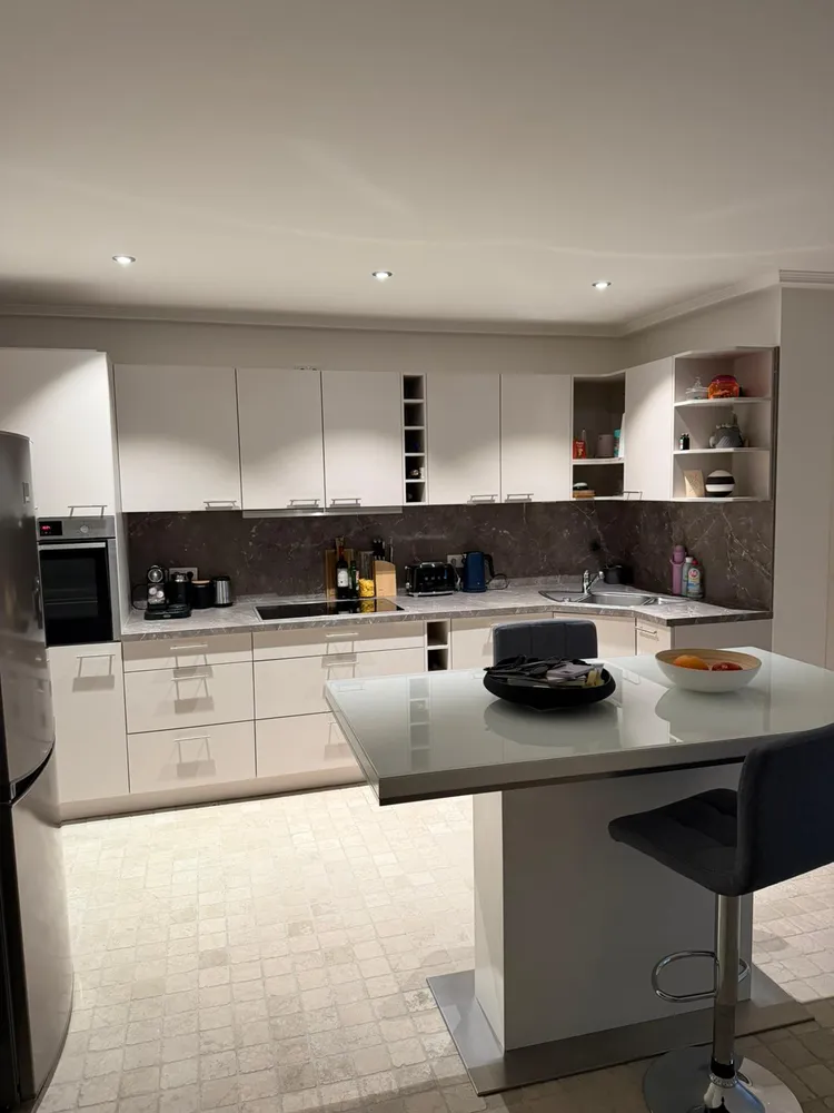 2 Zimmer Wohnung mit 105 m² in Frankfurt am Main – Bild 6