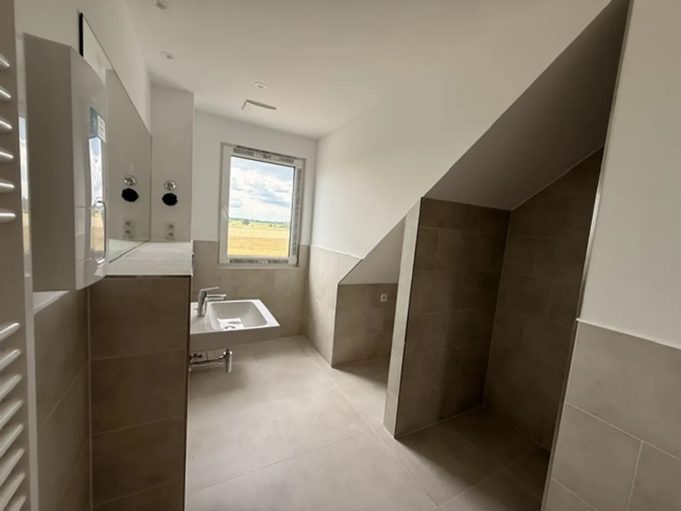 3 Zimmer Wohnung mit 75 m² in Oranienburg – Bild 1