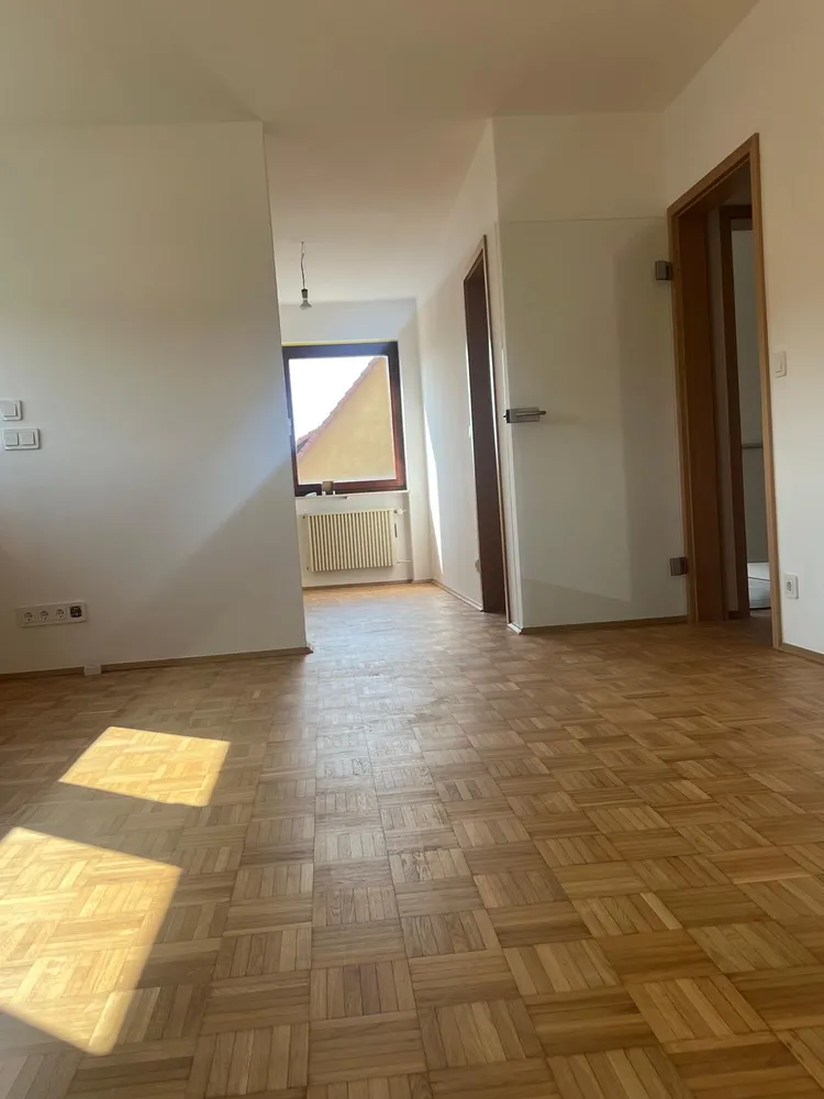 4 Zimmer Wohnung mit 79 m² in Nürnberg – Bild 8