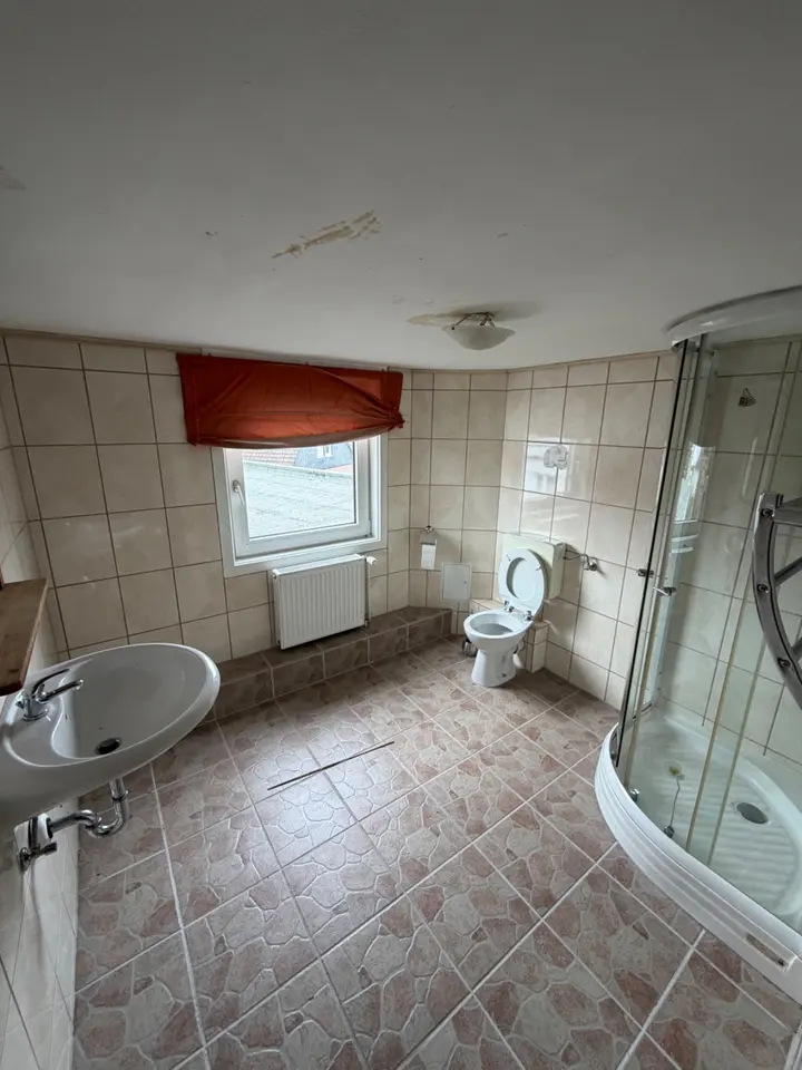 8 Zimmer Wohnung mit 135 m² in Goslar – Bild 4