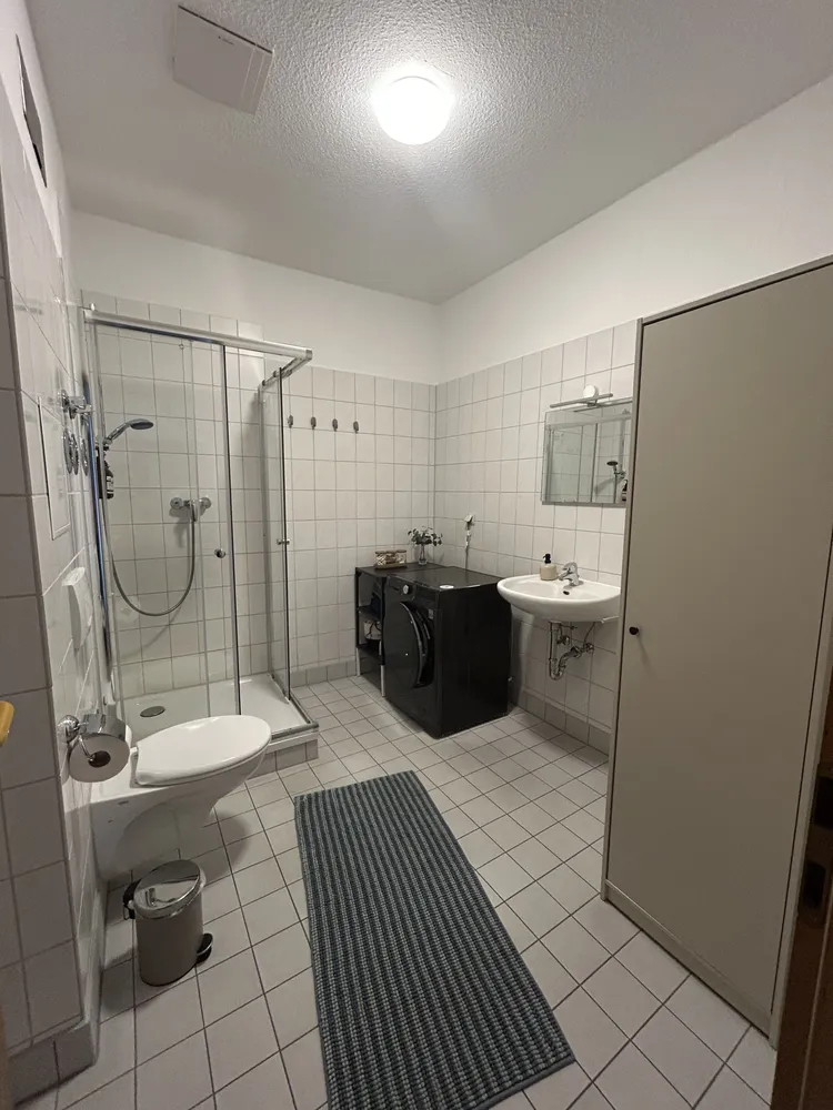 2 Zimmer Wohnung mit 65 m² in Halle (Saale) – Bild 4