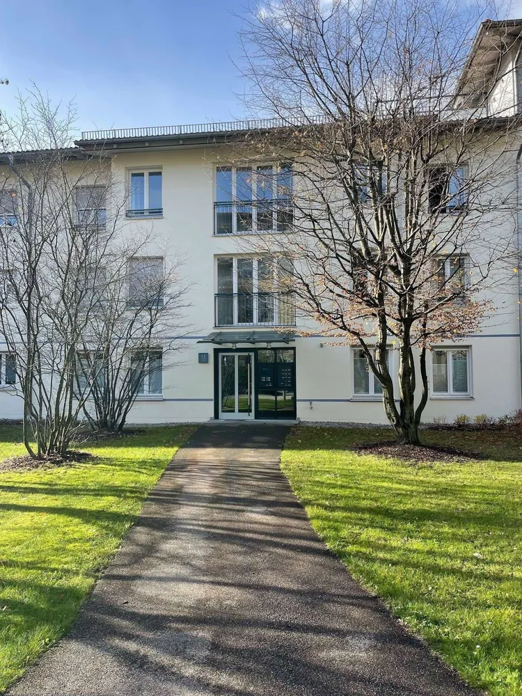 3 Zimmer Wohnung mit 74 m² in Augsburg – Bild 1