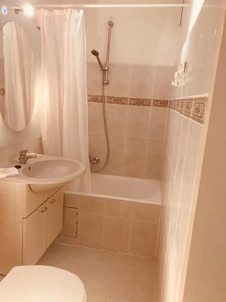 1 room apartment with 38 m² in Hamburg – Photo 7
