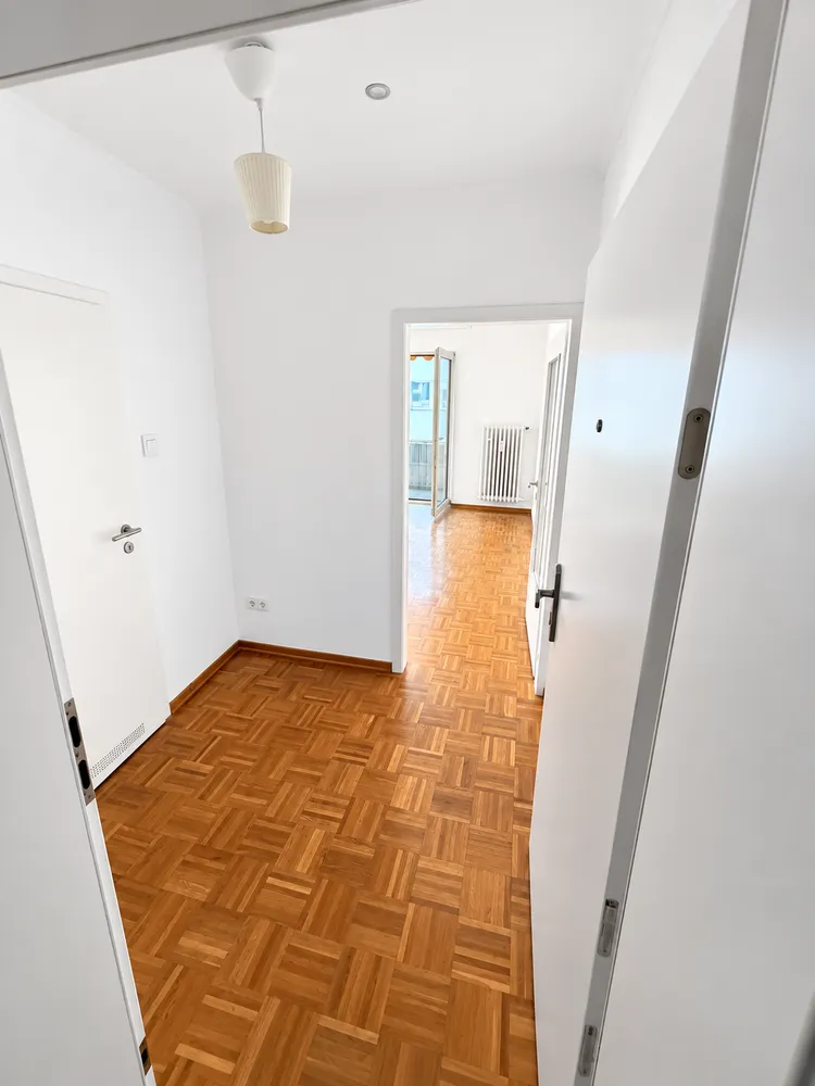 2 Zimmer Wohnung mit 42 m² in Essen – Bild 2