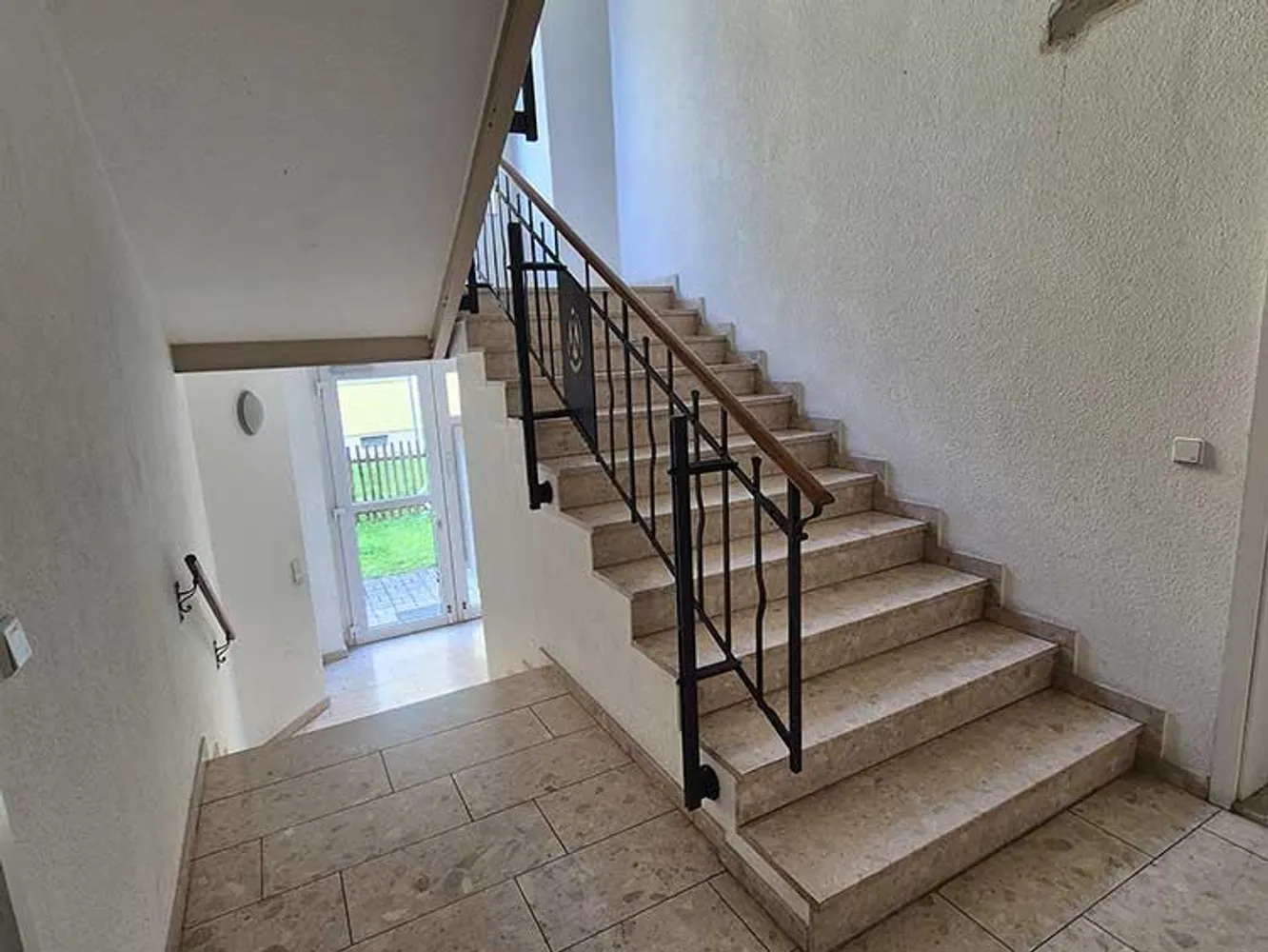 3 Zimmer Wohnung mit 80 m² in Dresden – Bild 8