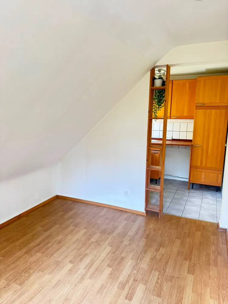 4 Zimmer Wohnung mit 80 m² in Frankfurt am Main – Bild 11
