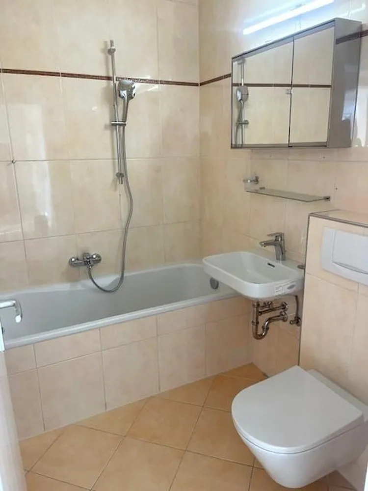 3 Zimmer Wohnung mit 66 m² in München – Bild 6
