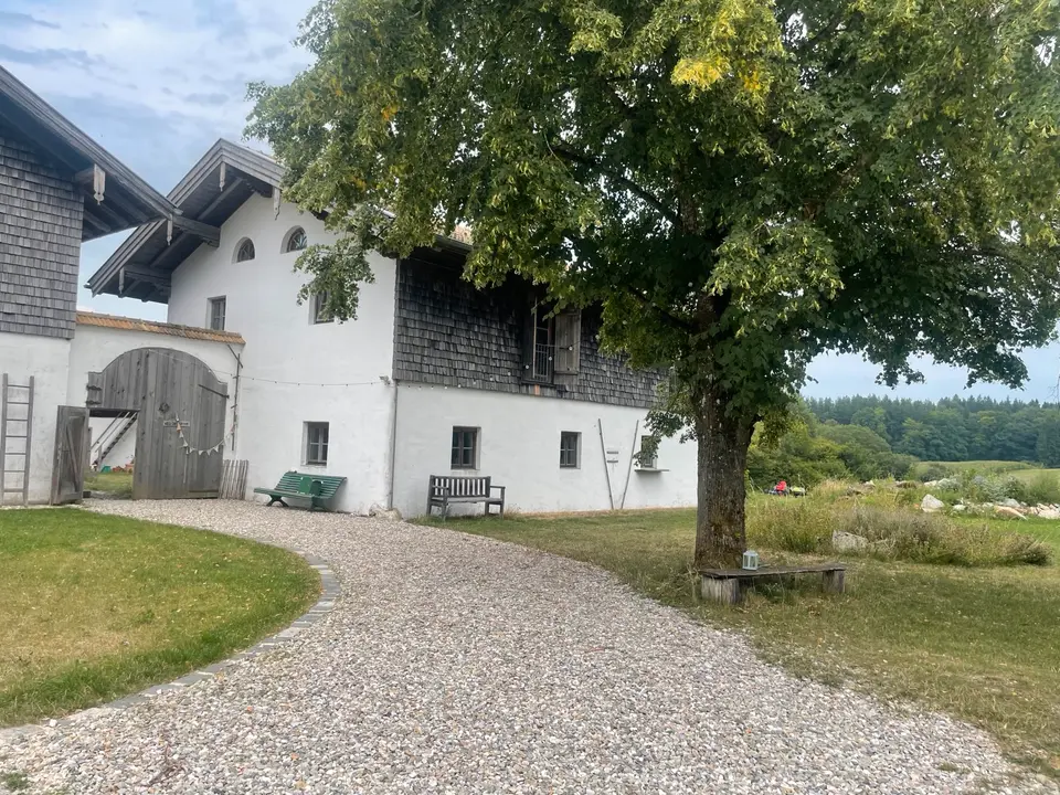 WG-Zimmer mit 13 m² in Traunstein – Bild 1