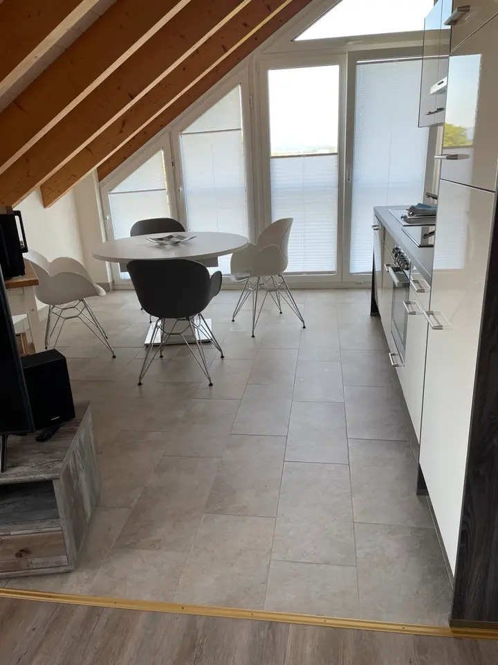 WG-Zimmer mit 65 m² in Singen – Bild 2