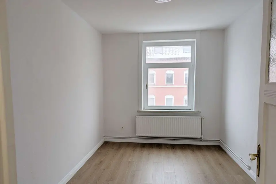 4 Zimmer Wohnung mit 92 m² in Hannover – Bild 3