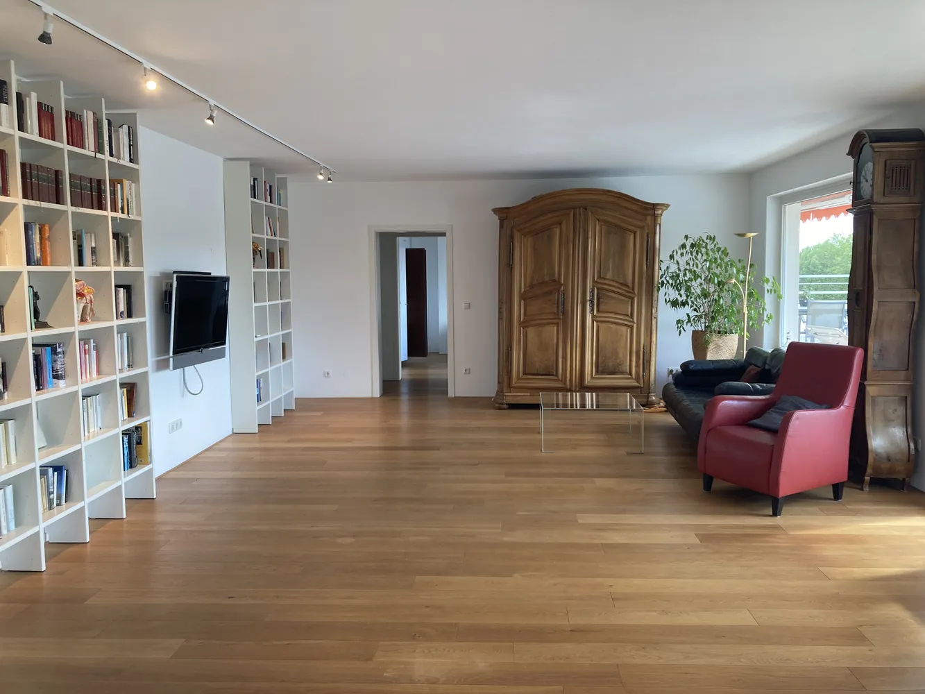 4 Zimmer Wohnung mit 143 m² in Mainz – Bild 1