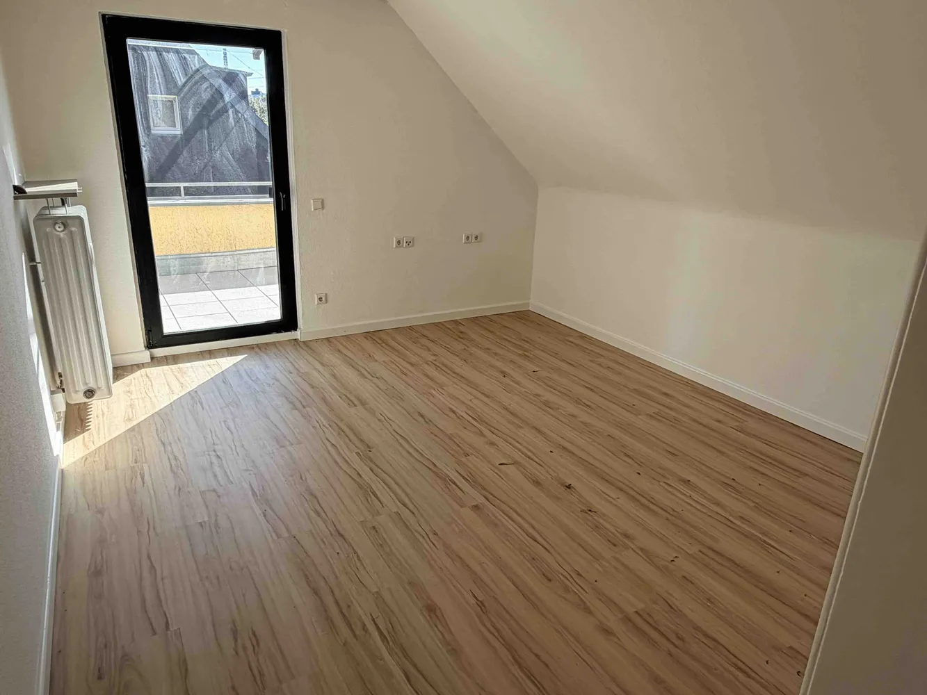 3 room apartment with 60 m² in Düsseldorf – Photo 2