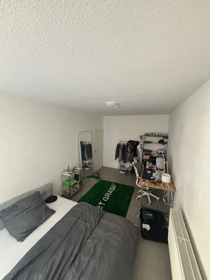 20 Zimmer Wohnung mit 85 m² in Würzburg – Bild 1