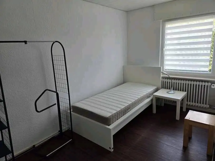 WG-Zimmer mit 57 m² in Oberursel – Bild 1