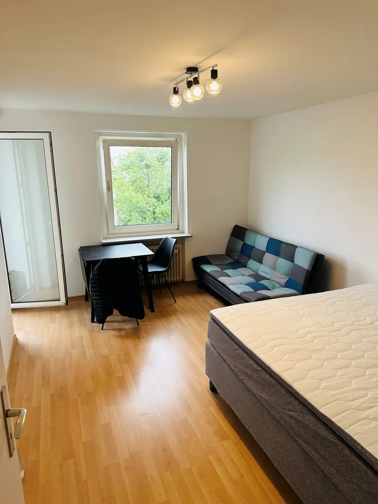 3 room apartment with 90 m² in Munich – Photo 3