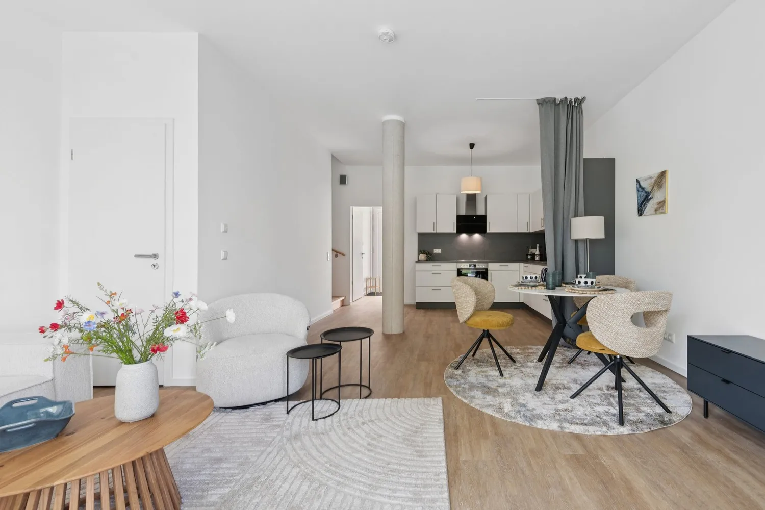 4 room apartment with 130 m² in Königs Wusterhausen – Photo 1