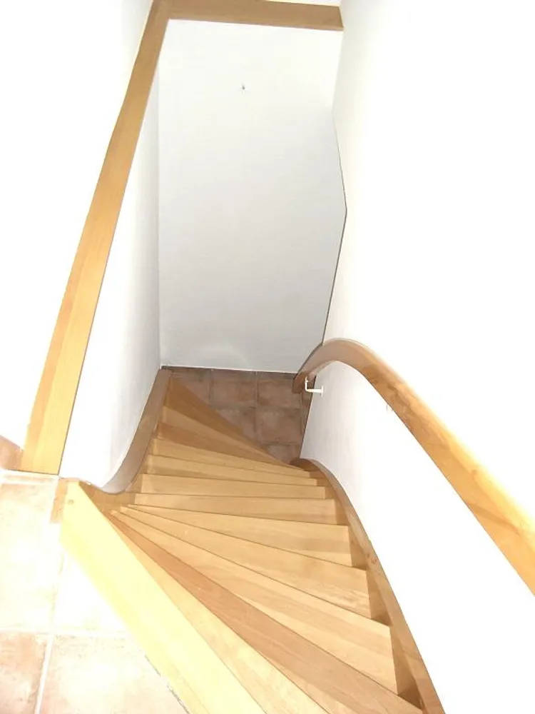 4 Zimmer Wohnung mit 100 m² in Halle (Saale) – Bild 12