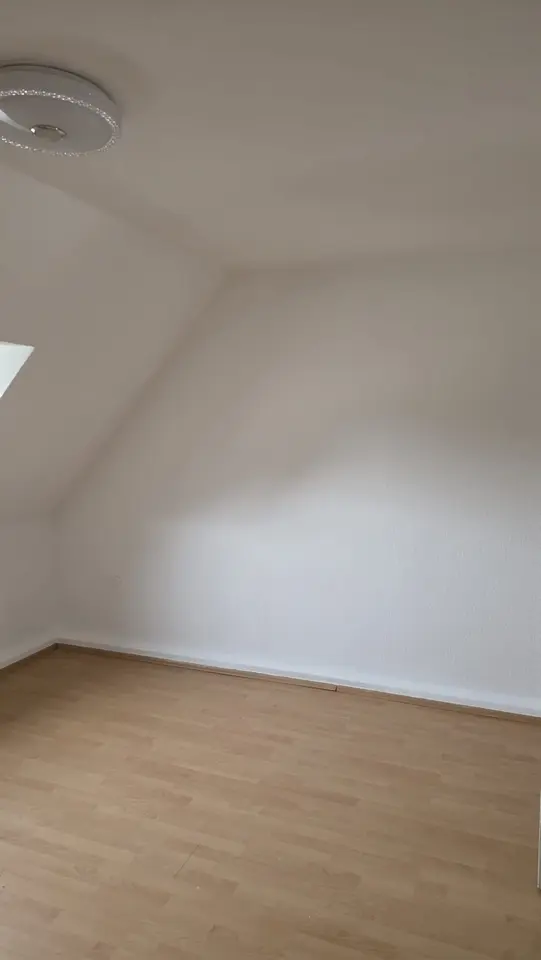 4 Zimmer Wohnung mit 75 m² in Essen – Bild 3