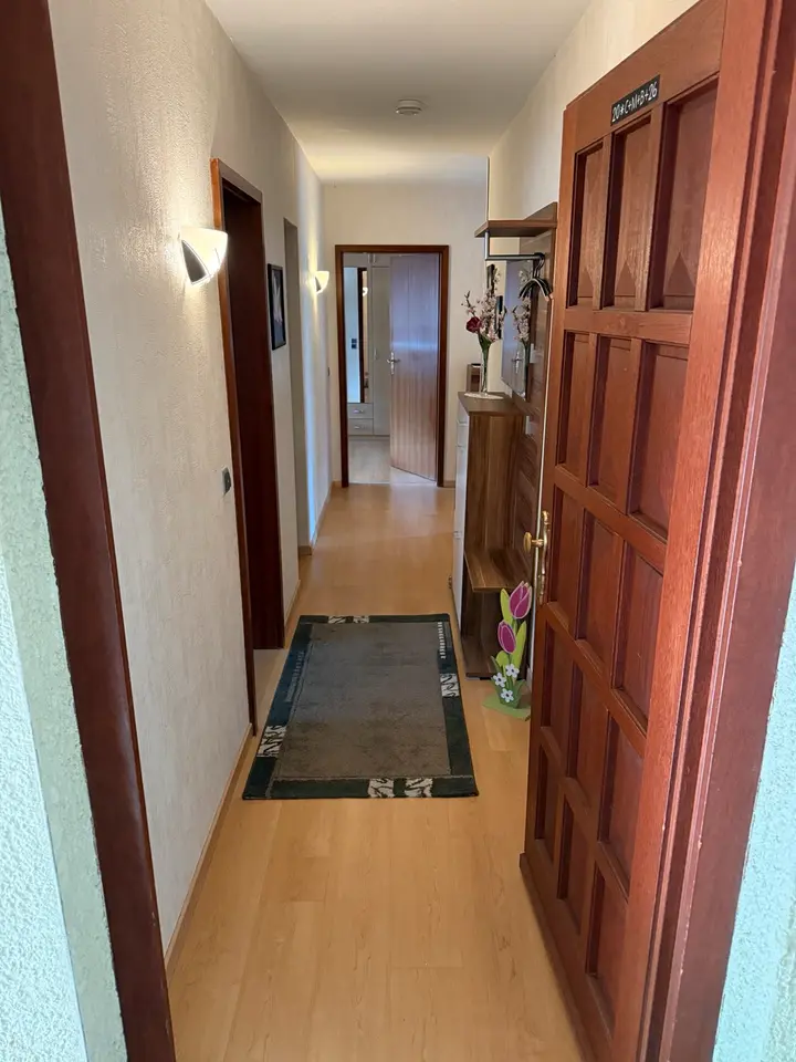5 Zimmer Wohnung mit 94 m² in Würzburg – Bild 3