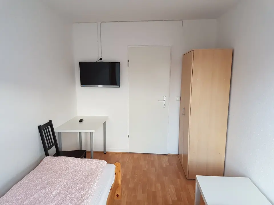 WG-Zimmer mit 80 m² in Kassel – Bild 2