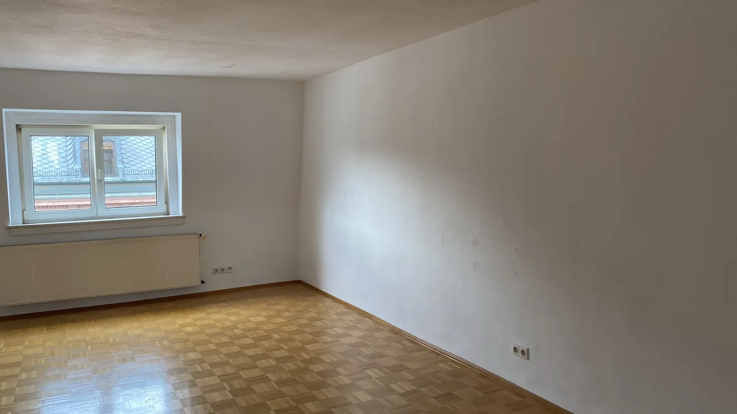 3 Zimmer Wohnung mit 115 m² in Frankfurt am Main – Bild 2