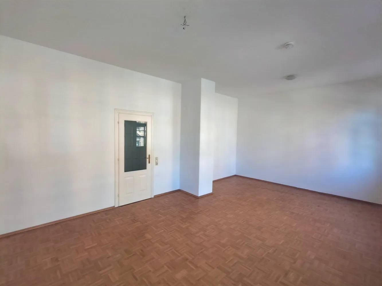 2 Zimmer Wohnung mit 64 m² in Halle (Saale) – Bild 6