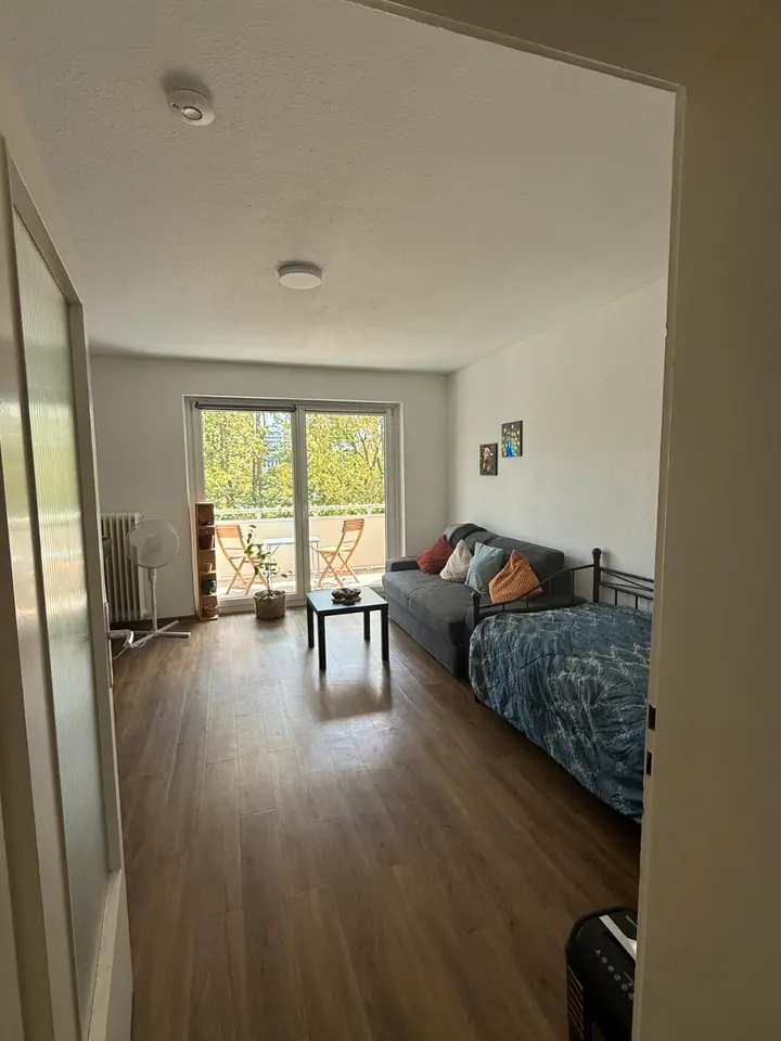 Studio mit 38 m² in Düsseldorf – Bild 1
