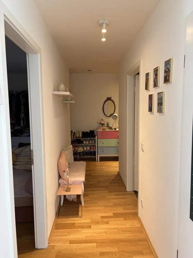 2 Zimmer Wohnung mit 60 m² in Köln – Bild 2
