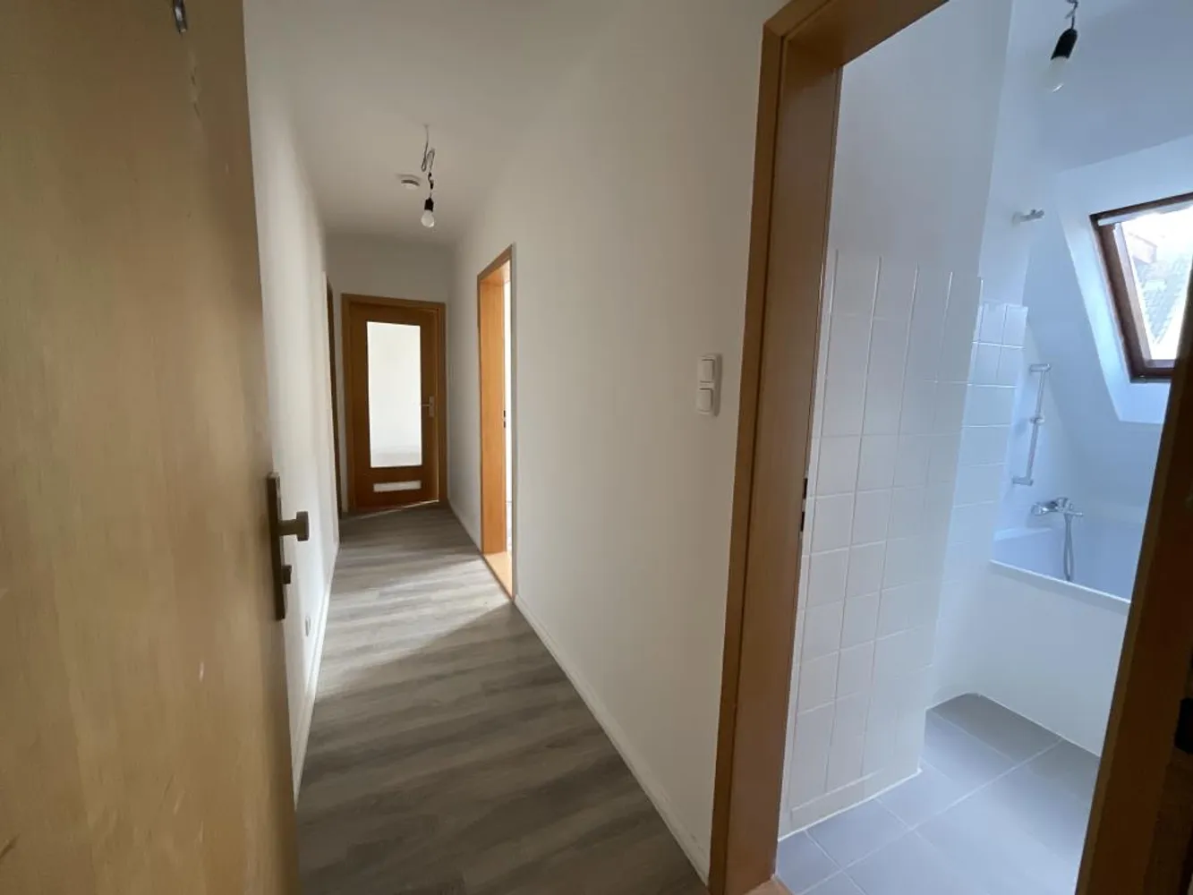 2 Zimmer Wohnung mit 50 m² in Bremerhaven – Bild 11