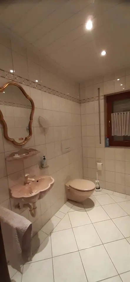 5 Zimmer Wohnung mit 200 m² in Bruchsal – Bild 5