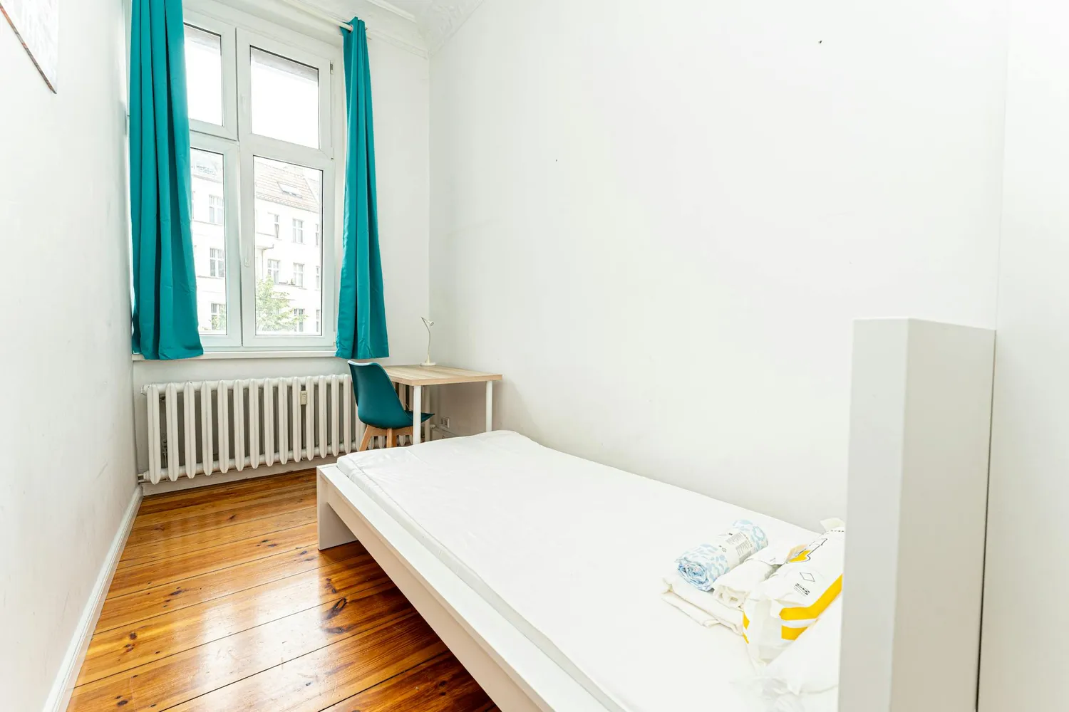 Shared room with 9 m² in Berlin – Photo 1