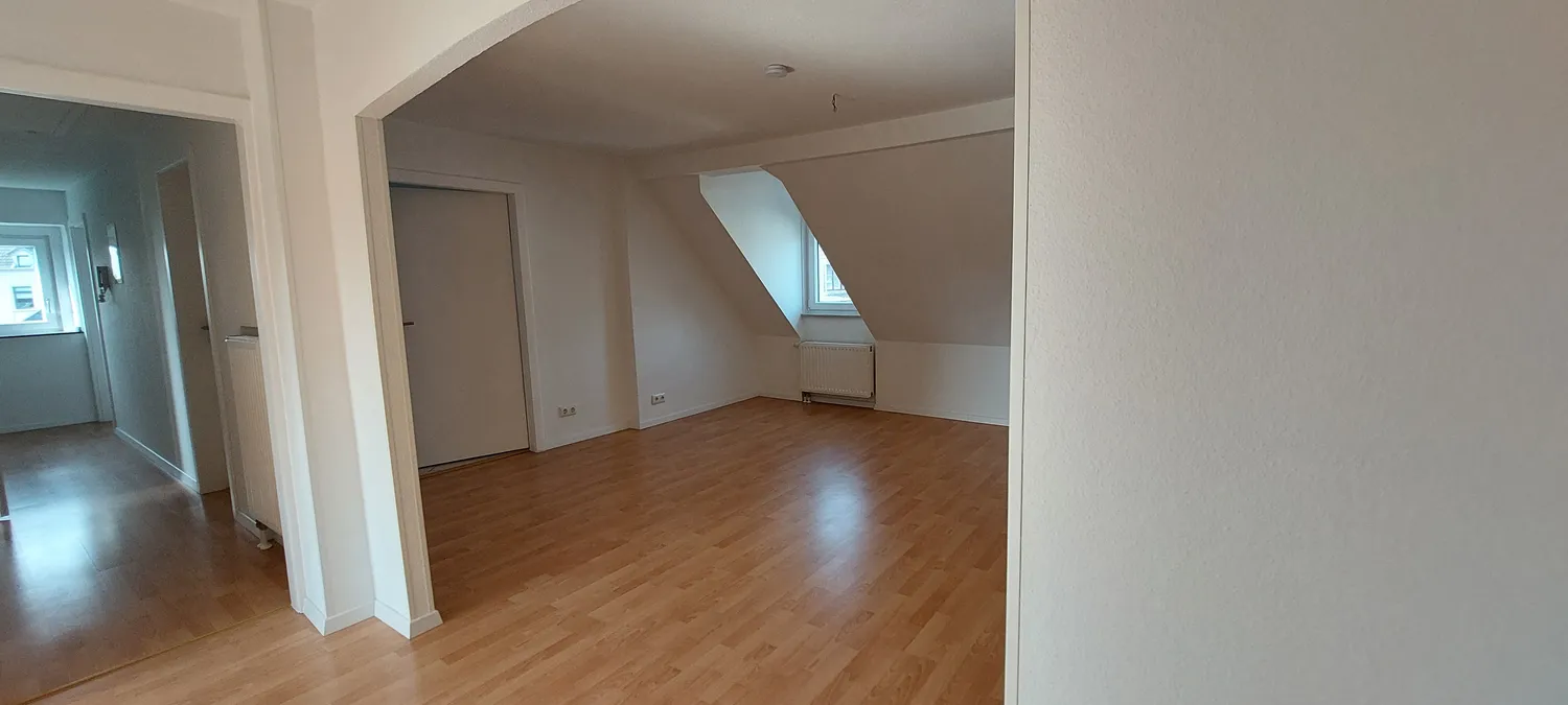 2 Zimmer Wohnung mit 60 m² in Aachen – Bild 4