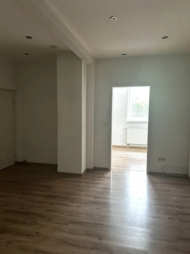 2 Zimmer Wohnung mit 42 m² in Pforzheim – Bild 3