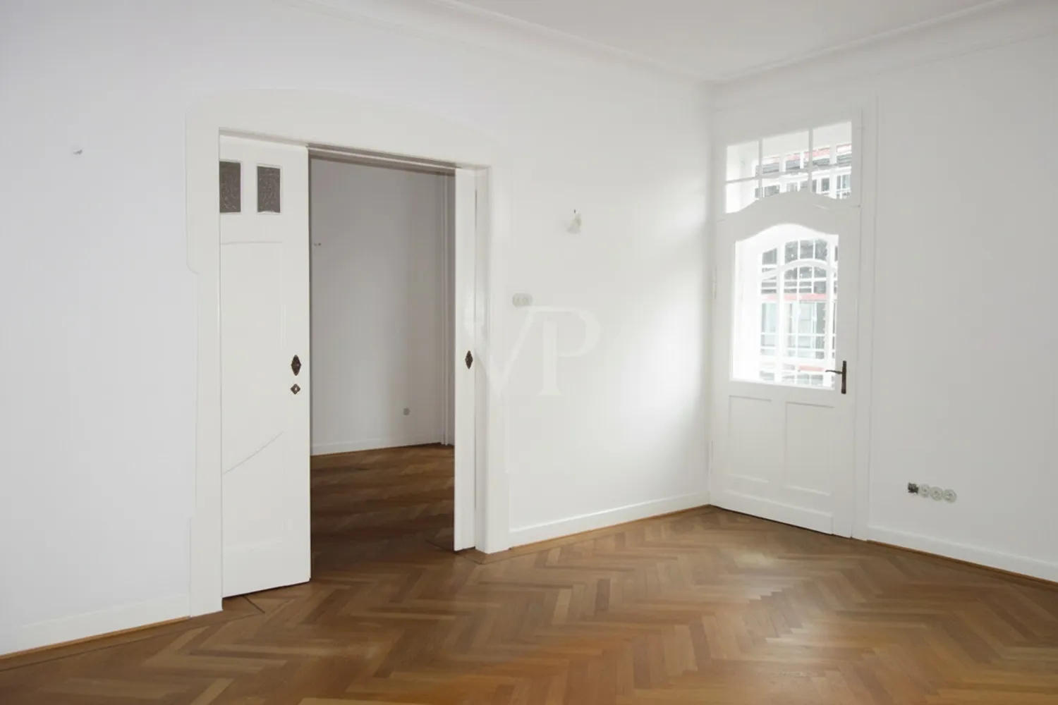 4 Zimmer Wohnung mit 135 m² in Schweinfurt – Bild 2