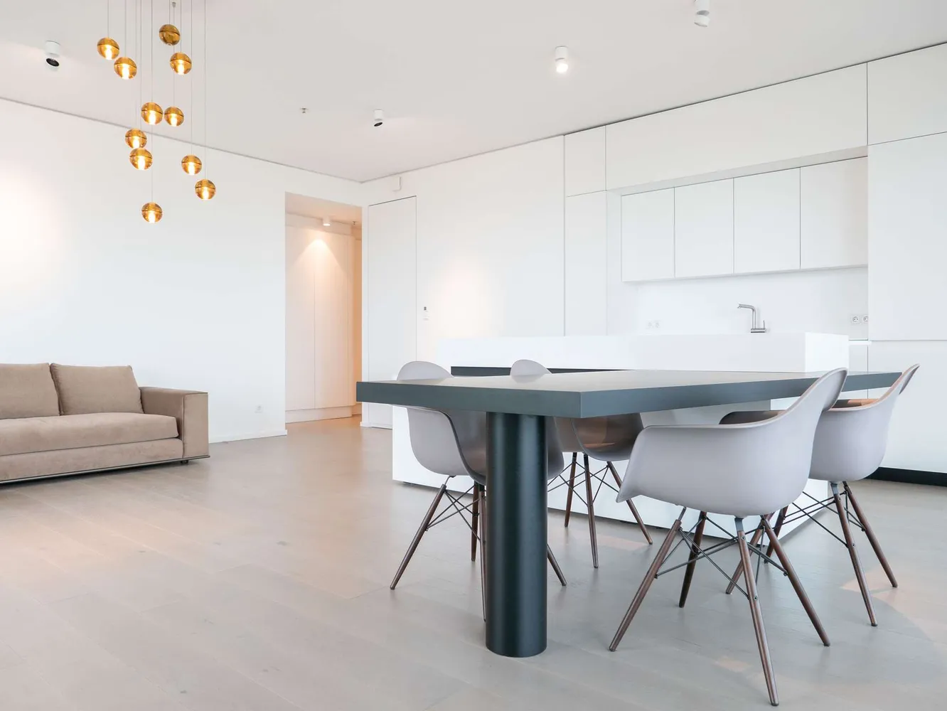2 Zimmer Wohnung mit 96 m² in Frankfurt am Main – Bild 6