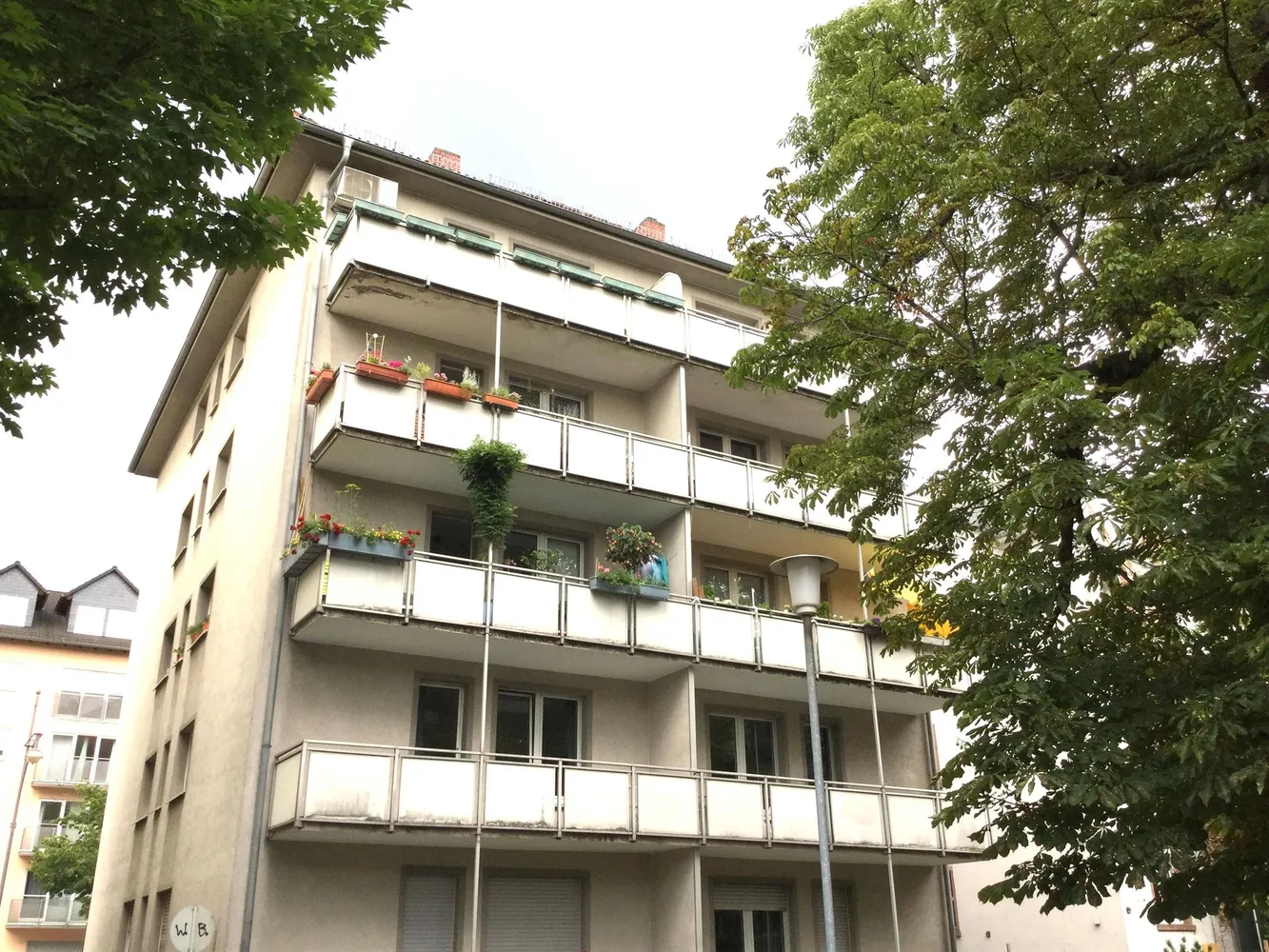 1 Zimmer Wohnung mit 37 m² in Frankfurt am Main – Bild 2