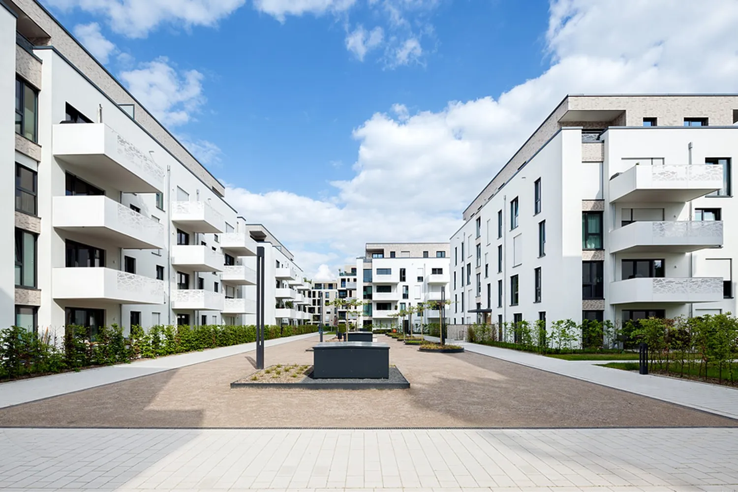 2 Zimmer Wohnung mit 76 m² in Köln – Bild 2