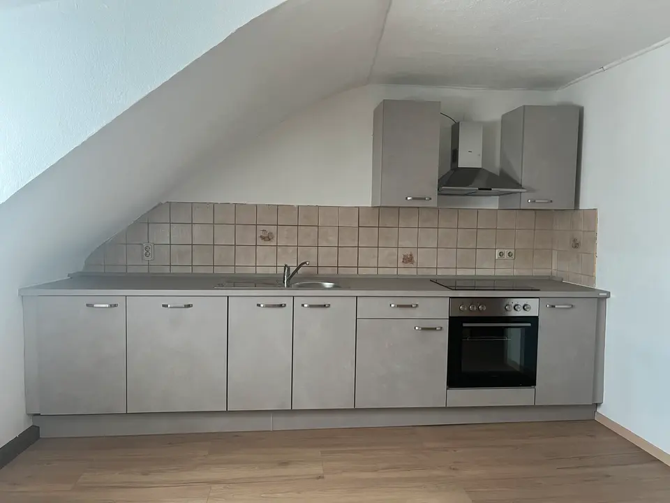2 Zimmer Wohnung mit 75 m² in Saarbrücken – Bild 5