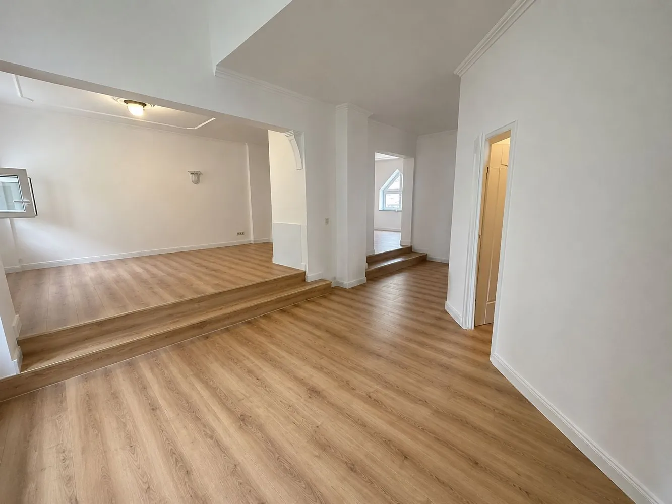 3 Zimmer Wohnung mit 140 m² in Kerpen – Bild 1