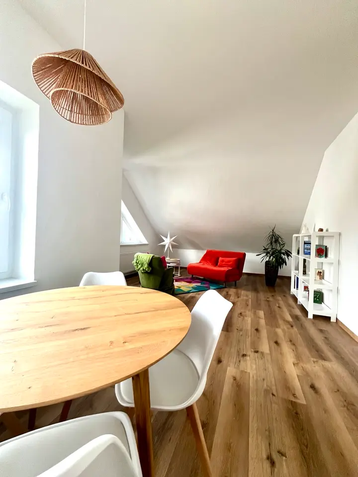 2 Zimmer Wohnung mit 58 m² in Erfurt – Bild 2