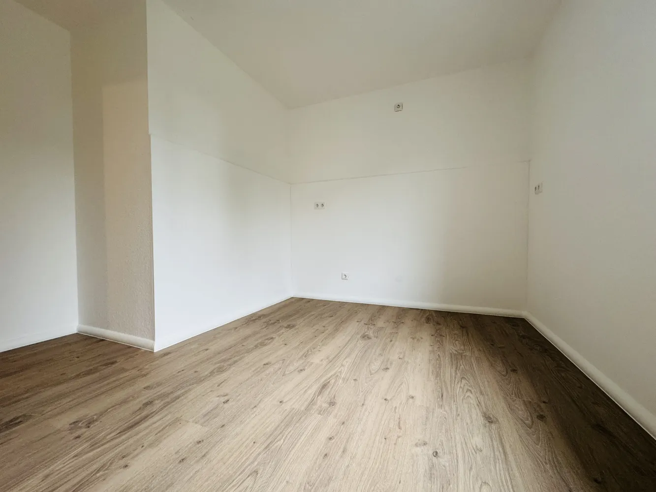 5 Zimmer Wohnung mit 116 m² in Chemnitz – Bild 12