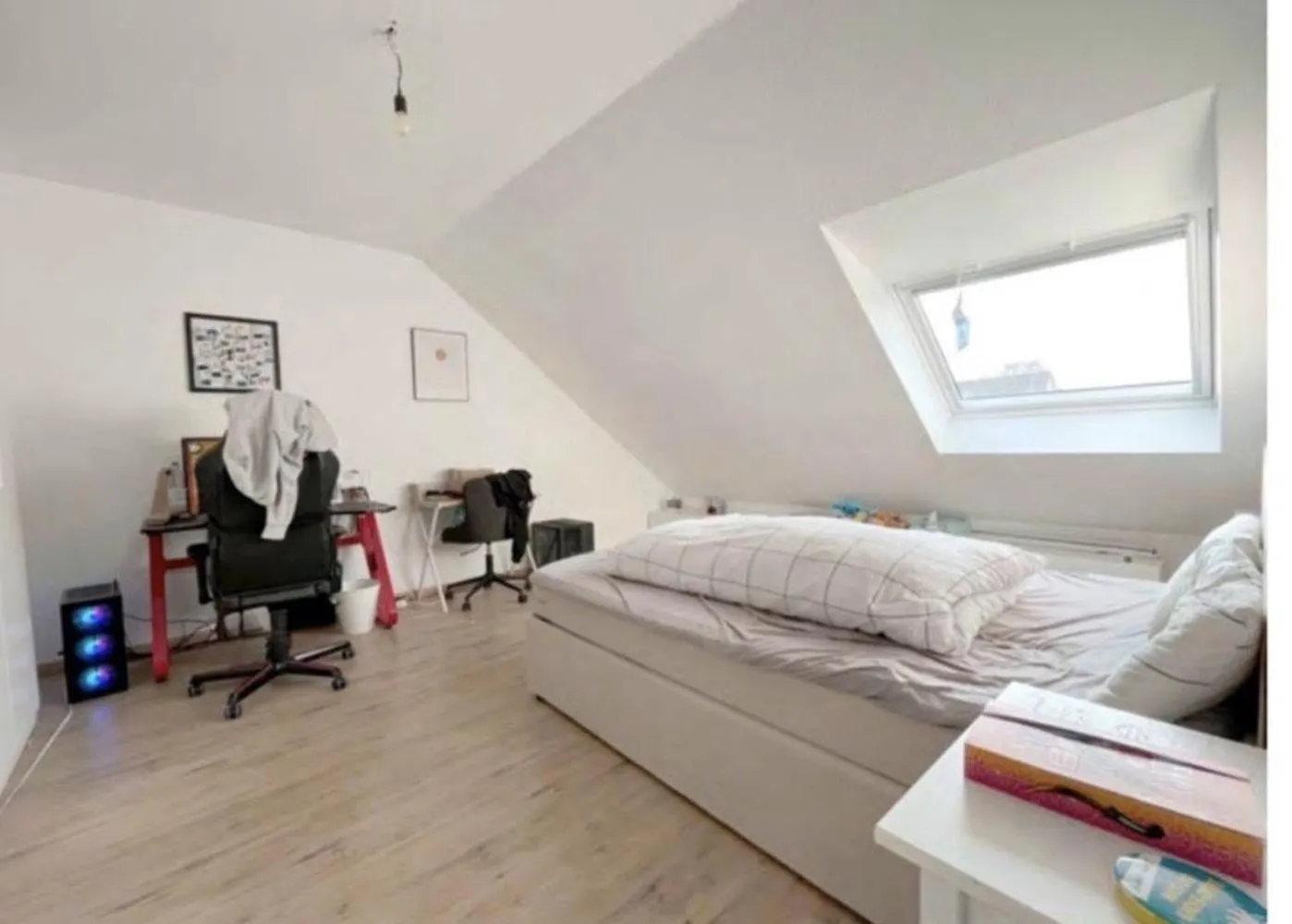 2 Zimmer Wohnung mit 56 m² in Düsseldorf – Bild 2
