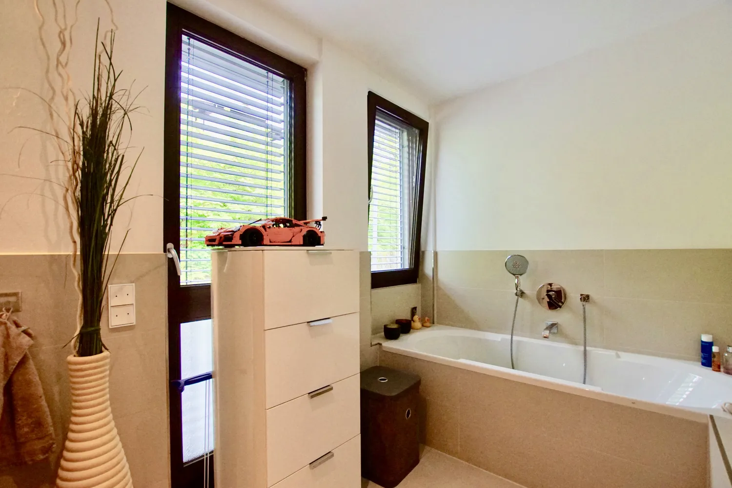 2 room apartment with 125 m² in Wiesbaden – Photo 9
