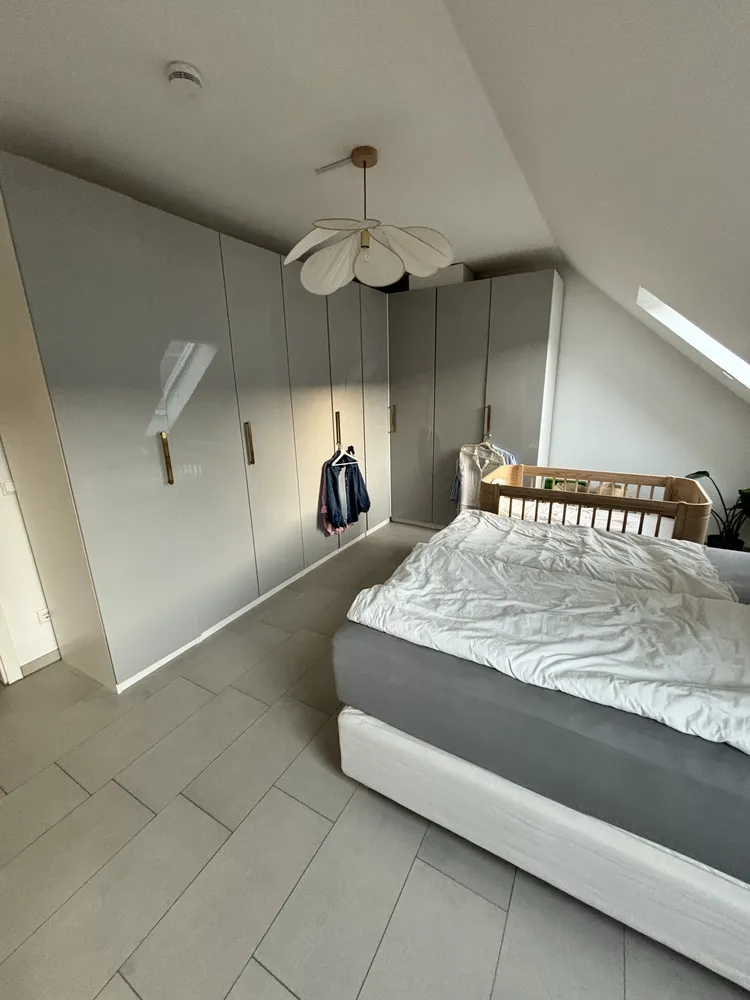 3 Zimmer Wohnung mit 110 m² in Düsseldorf – Bild 2